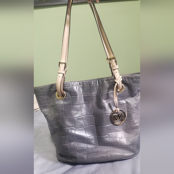 MK jet set Leather tote shoulder bag - Picture 1 of 8